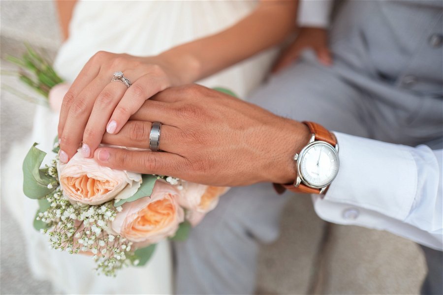 Fall In Love Again: 15 Marriage Tricks
